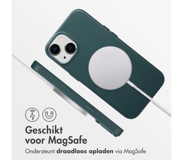Accezz MagSafe Leather Backcover iPhone 14 - Donkergroen