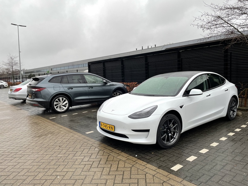 Afbeeldingslocatie: https://tweakers.net/i/SJcpdQEMuatYqacRaPJHlKXmfxw=/800x/filters:strip_icc():strip_exif()/f/image/c4MVXxvXbIqPqsMrYqzSMYT3.jpg?f=fotoalbum_large
