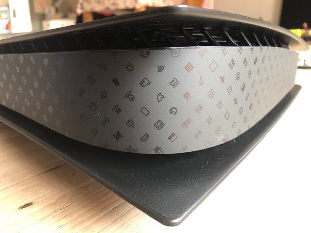 Afbeeldingslocatie: https://tweakers.net/i/SKtvJ00Sz0G9khtFfWooEkjR9G0=/full-fit-in/4920x3264/filters:max_bytes(3145728):no_upscale():strip_icc():fill(white):strip_exif()/f/image/q6hzwbom4v2Ilcxd5xFnqk7p.jpg?f=user_large