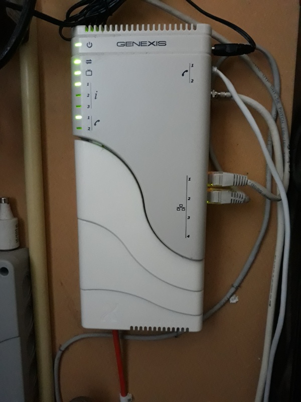 Afbeeldingslocatie: https://tweakers.net/i/SL4_PIE9idt4DBuxBkT9X3IUiuY=/x800/filters:strip_icc():strip_exif()/f/image/CdmwBh4vagmHSh1QgjCUFuds.jpg?f=fotoalbum_large