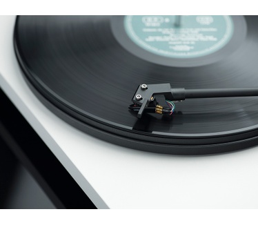 Pro-ject Primary E