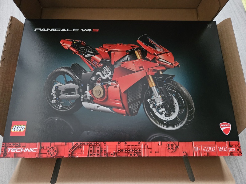 Afbeeldingslocatie: https://tweakers.net/i/SNGBBwzl36w2Ruywa-hVDHjPOpM=/800x/filters:strip_icc():strip_exif()/f/image/X1JhrlpowWnhnNnUs4v774MC.jpg?f=fotoalbum_large