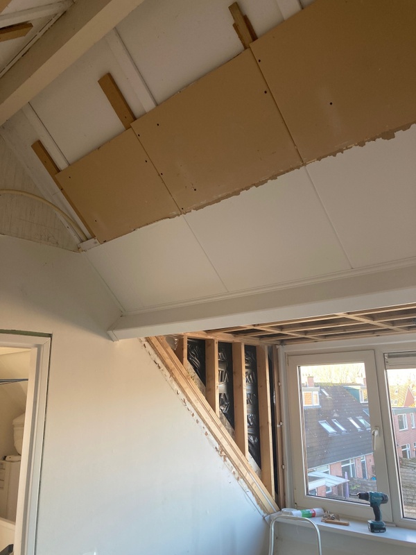 Afbeeldingslocatie: https://tweakers.net/i/SOMZ7DV4hKnvCcyQiaj2TrCAtBM=/x800/filters:strip_icc():strip_exif()/f/image/8ml9D3pl6npJC782DjrQJq3O.jpg?f=fotoalbum_large