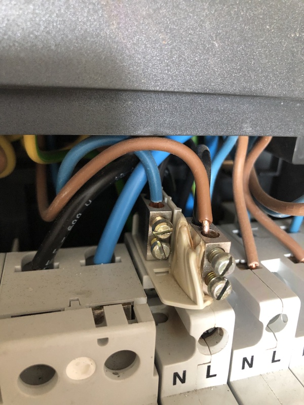 Afbeeldingslocatie: https://tweakers.net/i/SQqJqyXT_pvO-lo-yneKwRiU6FQ=/x800/filters:strip_icc():strip_exif()/f/image/RBa2w21WzSnnUBknrNgMCjzQ.jpg?f=fotoalbum_large