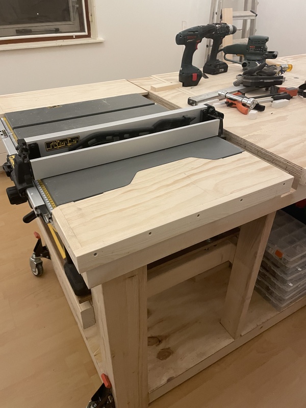 Afbeeldingslocatie: https://tweakers.net/i/SR5RYjyI1JU9wxELVPosREr9_To=/x800/filters:strip_icc():strip_exif()/f/image/ZcOmBIVVF4Aby6BgXZotAOTi.jpg?f=fotoalbum_large