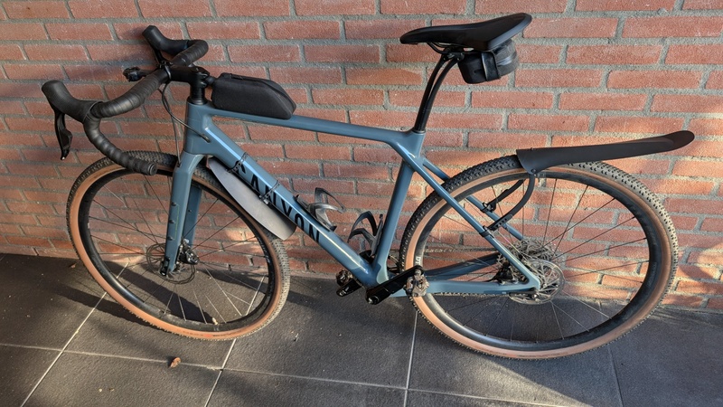 Afbeeldingslocatie: https://tweakers.net/i/SYOr4BxUE3CulmXr5UVG65xSid0=/800x/filters:strip_icc():strip_exif()/f/image/TX7GX0nrPGcx4RGrjW7y7sK7.jpg?f=fotoalbum_large