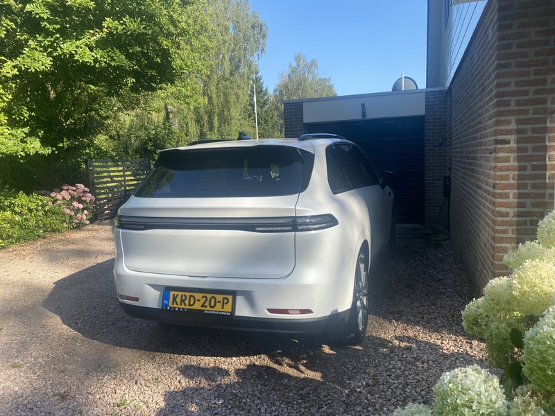 Afbeeldingslocatie: https://tweakers.net/i/SZKBvCWyfbyeyPzTOZhVT9YAiHA=/800x/filters:strip_icc():strip_exif()/f/image/Nhe0xFT0SESkXsNn5udXMPdv.jpg?f=fotoalbum_large
