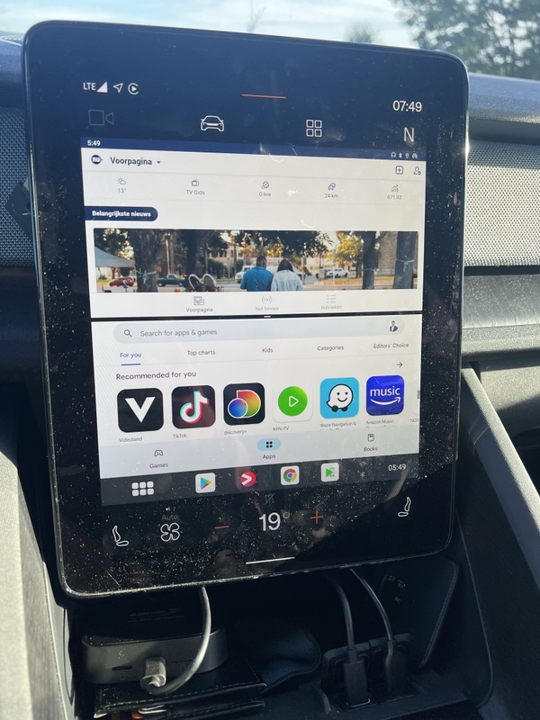 Afbeeldingslocatie: https://tweakers.net/i/SaQ-mn1OaoQ14SJMarGyahjTWzc=/x800/filters:strip_icc():strip_exif()/f/image/Lhz06Q8YncN16WBsbNDXwyqd.jpg?f=fotoalbum_large