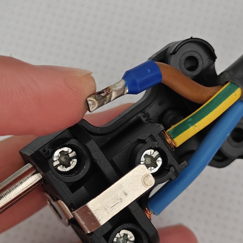 Afbeeldingslocatie: https://tweakers.net/i/Sch3MTPsOec1p9T9oUoCiZ0iT4s=/800x/filters:strip_icc():strip_exif()/f/image/BsQJ4NqIE95AYujv6As2JAUl.jpg?f=fotoalbum_large