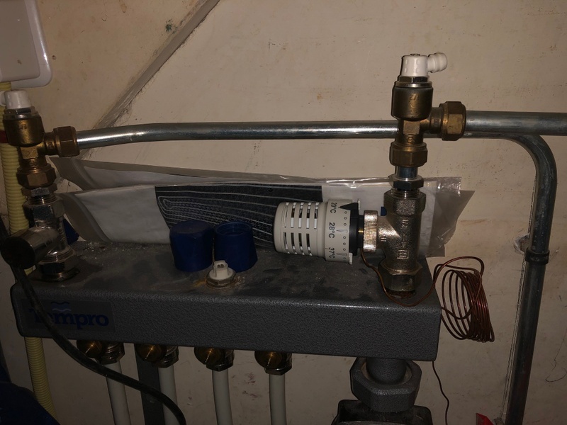 Afbeeldingslocatie: https://tweakers.net/i/Sdsrg08o087FQCd0Y4wg3CP_iO4=/800x/filters:strip_icc():strip_exif()/f/image/uhqk4frYKTF2zPgdJnsKm1Ng.jpg?f=fotoalbum_large