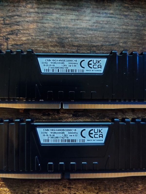 Afbeeldingslocatie: https://tweakers.net/i/Sh51Hh1cq1nMQ5I6jwYLuSH6-is=/x800/filters:strip_icc():strip_exif()/f/image/DvMsy4LHHgi8oNvdeJjKn9n6.jpg?f=fotoalbum_large