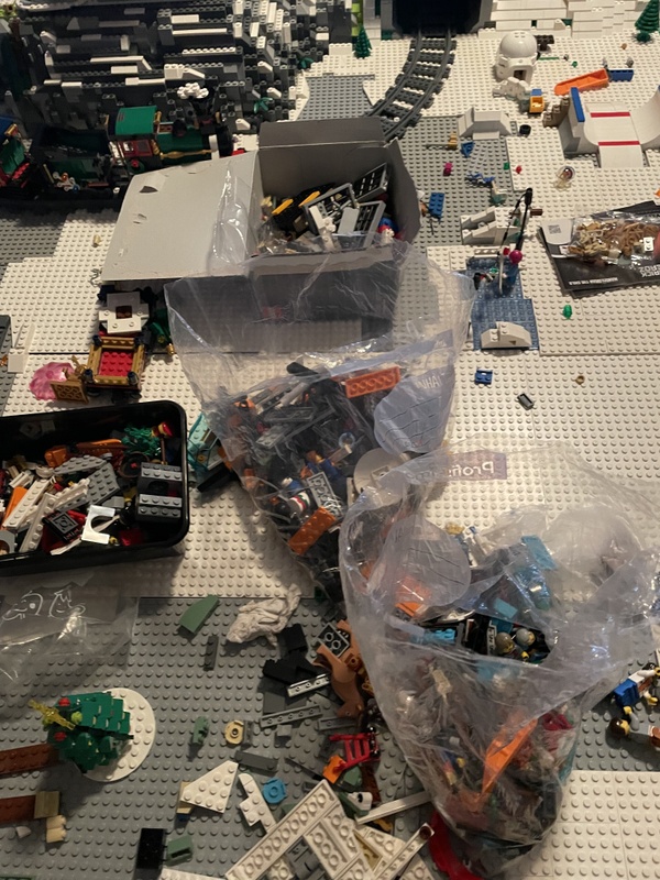Afbeeldingslocatie: https://tweakers.net/i/ShS6SURZKtIDD65ngclYebcpHHI=/x800/filters:strip_icc():strip_exif()/f/image/ySTRlpwq1OgMey3U6yQTF0ke.jpg?f=fotoalbum_large