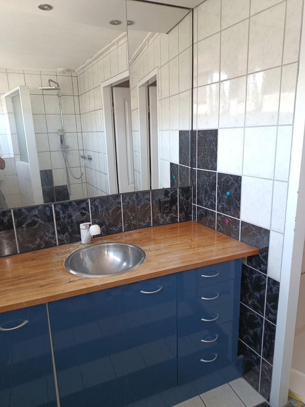 Afbeeldingslocatie: https://tweakers.net/i/SiOXAGArwk1i5oNK1hd0d0F0BMs=/x800/filters:strip_icc():strip_exif()/f/image/l6G1iQPcCP8dKBujVuzKXmvL.jpg?f=fotoalbum_large