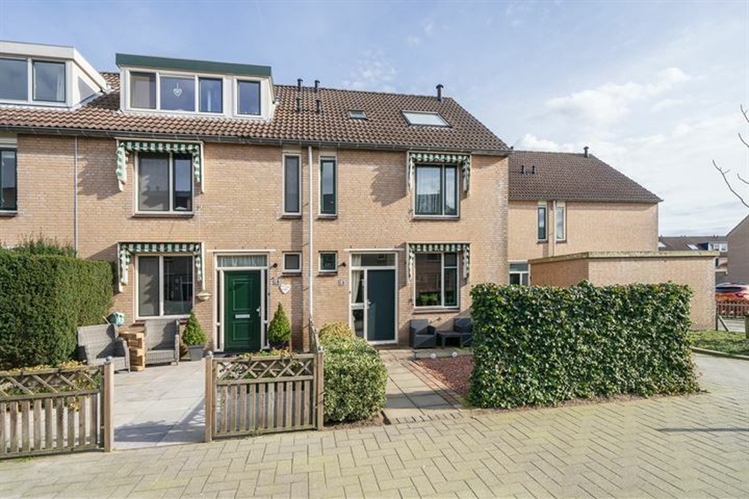 Afbeeldingslocatie: https://tweakers.net/i/Sjv9fUjxLqWYhAXTYbP8o3QFp_g=/full-fit-in/4920x3264/filters:max_bytes(3145728):no_upscale():strip_icc():fill(white):strip_exif()/f/image/SItdjakZ7mNsIR4bKW3U8gr7.jpg?f=user_large