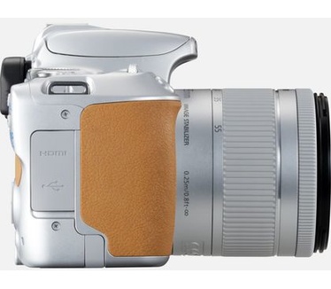 Canon EOS 200D + 18-55mm IS STM CP Zilver