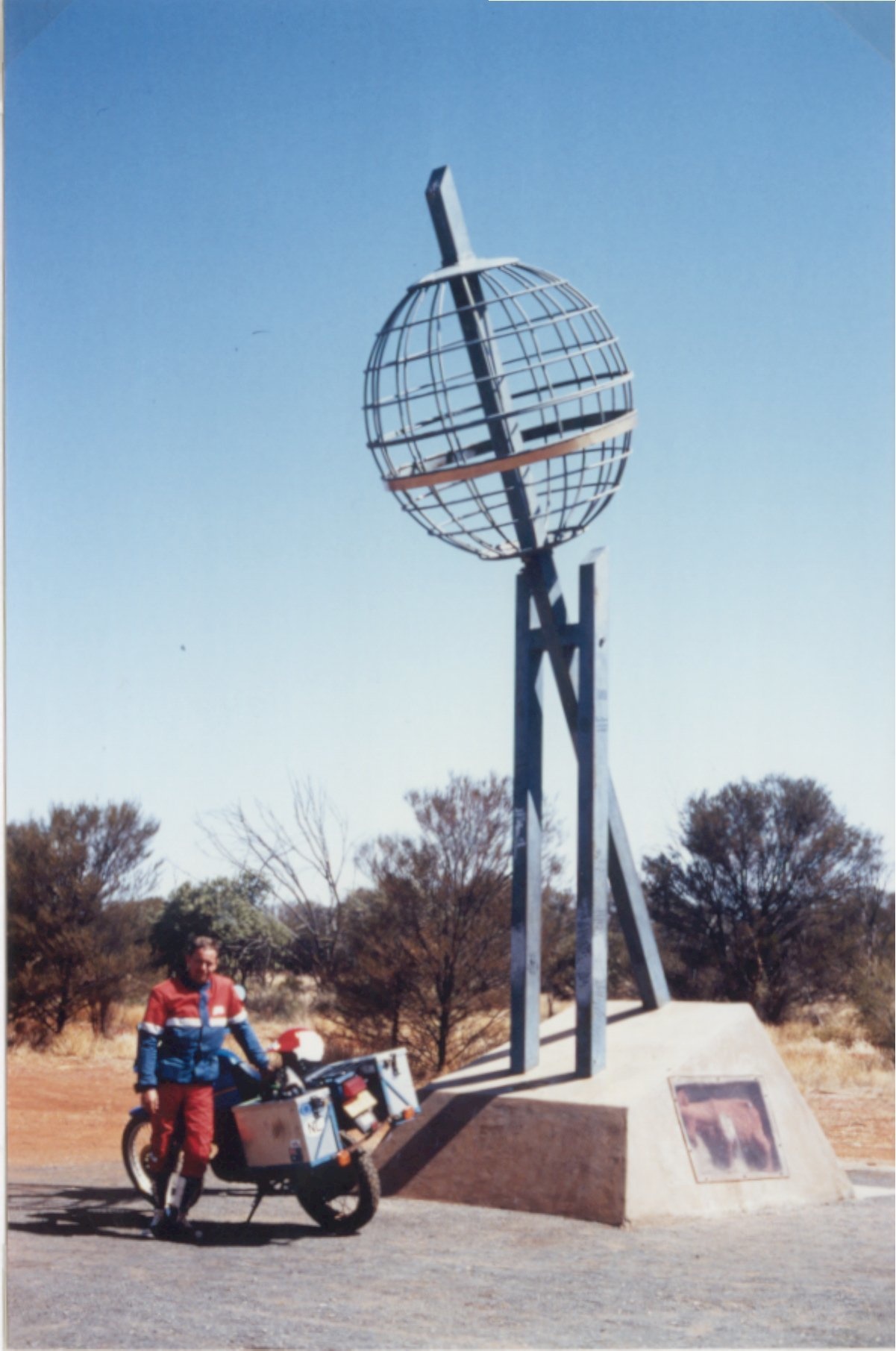 Afbeeldingslocatie: https://tweakers.net/i/SluPpRqLlOrRlJt13LJlJ8HH7xI=/full-fit-in/4920x3264/filters:max_bytes(3145728):no_upscale():strip_icc():fill(white):strip_exif()/f/image/8a3wui8f4IwHU2w41hns8Sw5.jpg?f=user_large