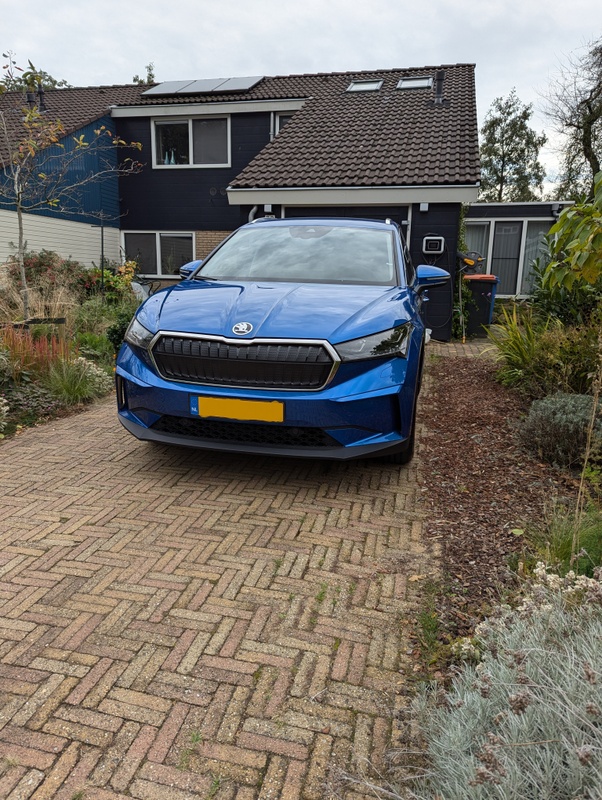 Afbeeldingslocatie: https://tweakers.net/i/SnC5t0P8SoKizRIUr3IFEvUr0YM=/x800/filters:strip_icc():strip_exif()/f/image/kYIZbHVy28u6MZNBATPS6KO8.jpg?f=fotoalbum_large