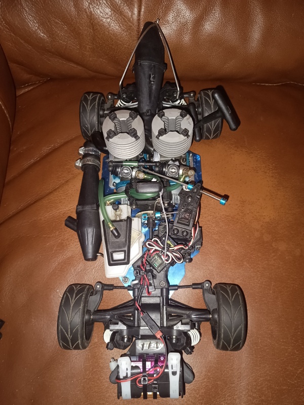 Afbeeldingslocatie: https://tweakers.net/i/Snyr65RkxyzQ2fjVA1_7DhFiMa0=/x800/filters:strip_icc():strip_exif()/f/image/5osDd4oRD3nDqYEvGtQMKhiQ.jpg?f=fotoalbum_large