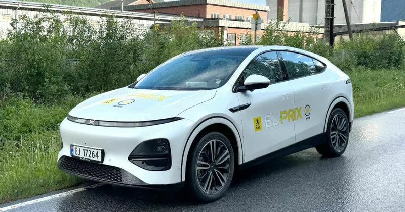 Afbeeldingslocatie: https://tweakers.net/i/Sock5s9DWwMas4yXIrcu5X-eJiY=/800x/filters:strip_exif()/f/image/R2ocwDwXjsljgIQ5o3zhwz3U.webp?f=fotoalbum_large