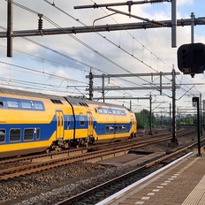 Afbeeldingslocatie: https://tweakers.net/i/SpZRs6XqWByObPoytoy2LLeEq5I=/232x232/filters:strip_icc():strip_exif()/f/image/Liq97BQHLZJcSA3wq91plISq.jpg?f=fotoalbum_tile