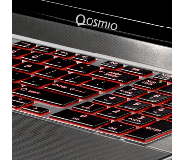 Toshiba Qosmio X870 3D