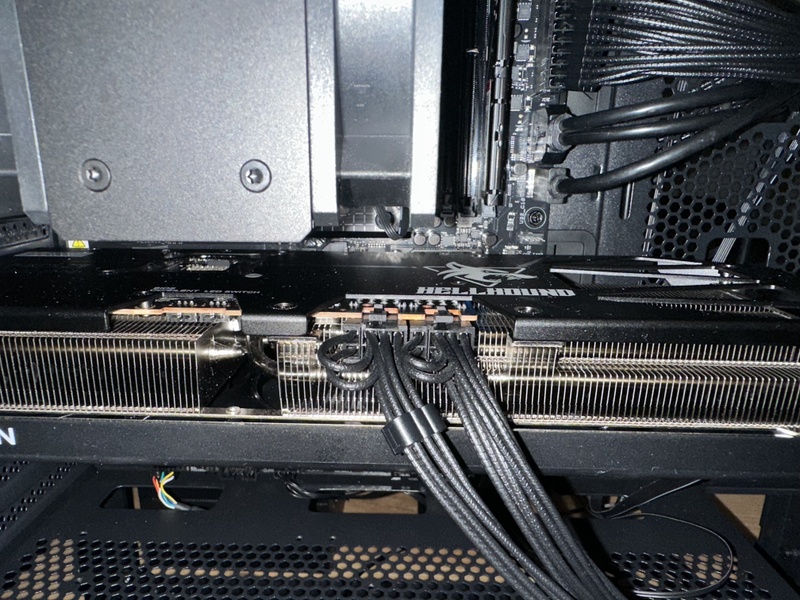 Afbeeldingslocatie: https://tweakers.net/i/Su5uo_e0V6ZJo2o4l9vpEtqAeaY=/800x/filters:strip_icc():strip_exif()/f/image/6JVJfqyVeE8zRi9IgopcOPvQ.jpg?f=fotoalbum_large