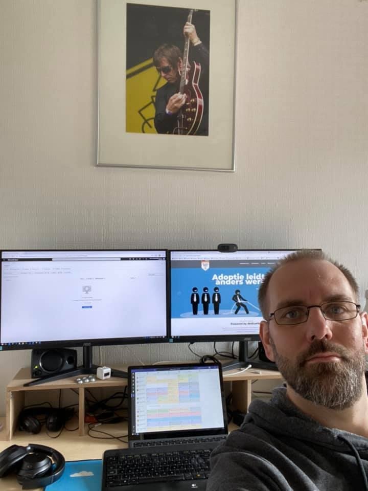 Afbeeldingslocatie: https://tweakers.net/i/SuJpCCDhuQ4EKHGfPheLxhW8KxI=/f/image/6Y0kHhSd0wu03g27woNEV0g5.jpg