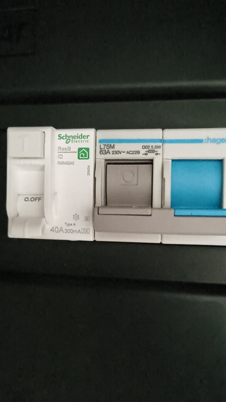 Afbeeldingslocatie: https://tweakers.net/i/SuyXEQXNAXAId0z_HOtG2Ap9bQo=/x800/filters:strip_icc():strip_exif()/f/image/63gopv8OmEJW7xjUcGG3b06p.jpg?f=fotoalbum_large