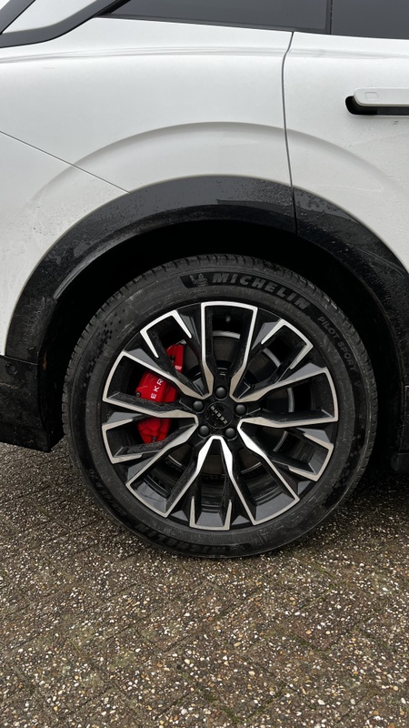 Afbeeldingslocatie: https://tweakers.net/i/T02zDJ8GBGFK_5y1peKm-HbS6FY=/x800/filters:strip_icc():strip_exif()/f/image/nR1fZ0Ic9UAlQcb6u9hURKij.jpg?f=fotoalbum_large