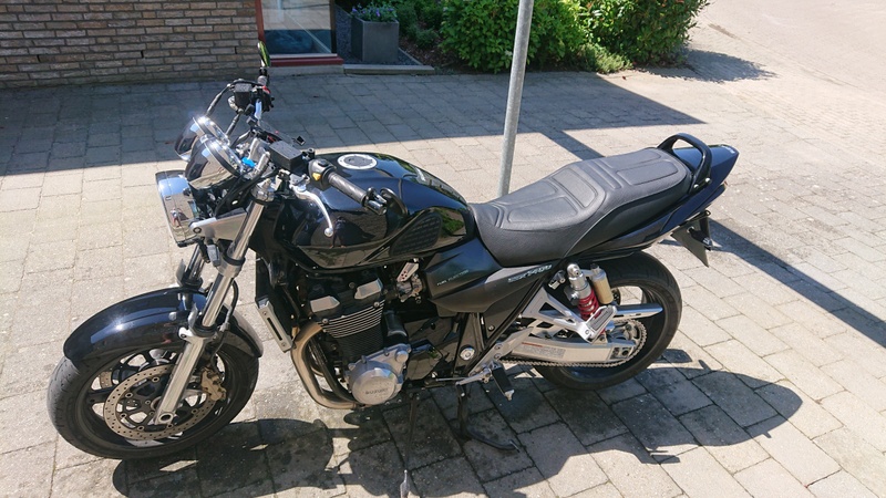 Afbeeldingslocatie: https://tweakers.net/i/T3NUXji_w8bbyilf55bNqcQUEzU=/800x/filters:strip_icc():strip_exif()/f/image/yuzjL2NkUNKMOXLfoImMkMNP.jpg?f=fotoalbum_large