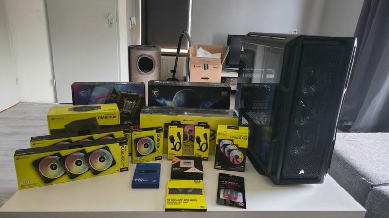 Afbeeldingslocatie: https://tweakers.net/i/T3Rdlm6gG9Leo50_KZ8RpYckdrI=/800x/filters:strip_icc():strip_exif()/f/image/L5Nc62TT3aKMoNQH9TbJ5eG6.jpg?f=fotoalbum_large