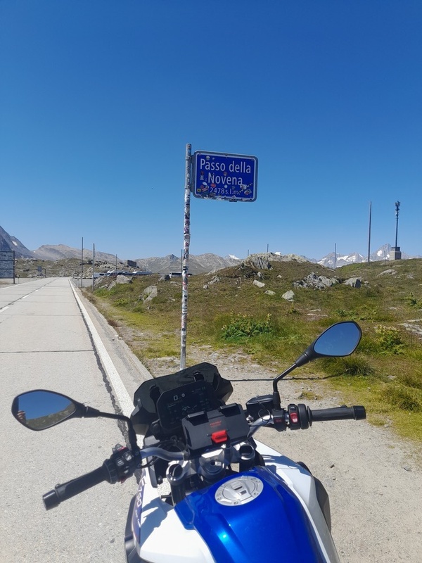 Afbeeldingslocatie: https://tweakers.net/i/T8mJ8UeZjS5MwN7me9s-QUIWr28=/x800/filters:strip_icc():strip_exif()/f/image/exRTJYmXIHjMN9pOQVdJVyWP.jpg?f=fotoalbum_large