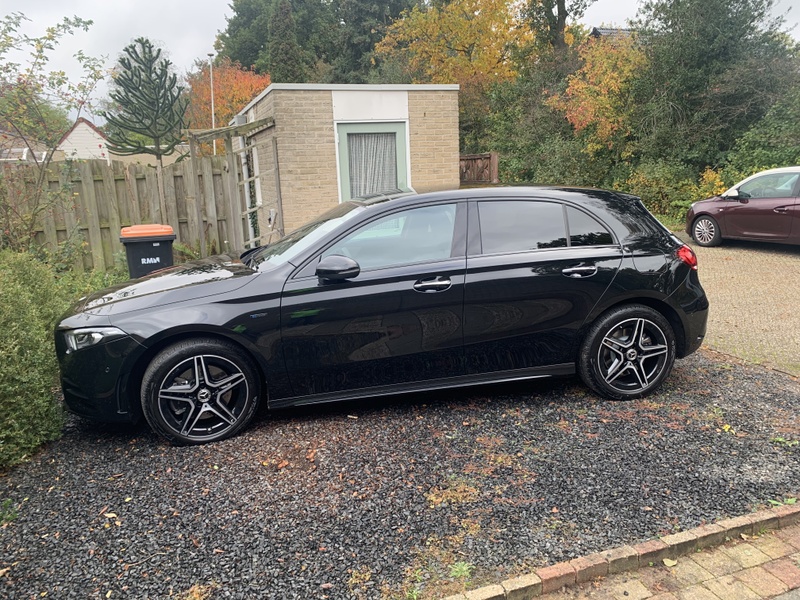 Afbeeldingslocatie: https://tweakers.net/i/TAx8z1NBcwuniolen2jdZ9PTxAA=/800x/filters:strip_icc():strip_exif()/f/image/Lqm09Xo1iqWnFToBRrcCMdUh.jpg?f=fotoalbum_large