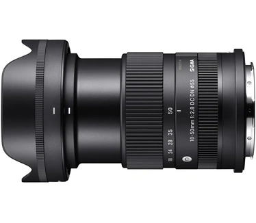 Sigma 18-50mm f/2.8 DC DN Contemporary Canon RF-mount objectief
