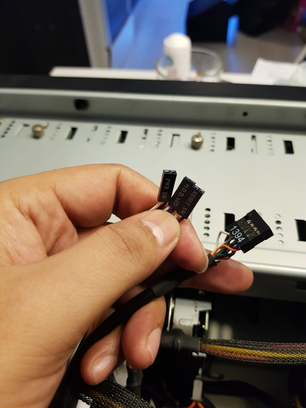 Afbeeldingslocatie: https://tweakers.net/i/TDpIahyUW37SaGgv65fi8ODjhO0=/x800/filters:strip_icc():strip_exif()/f/image/tFeQxliPXWvibfOVAYLWgz38.jpg?f=fotoalbum_large