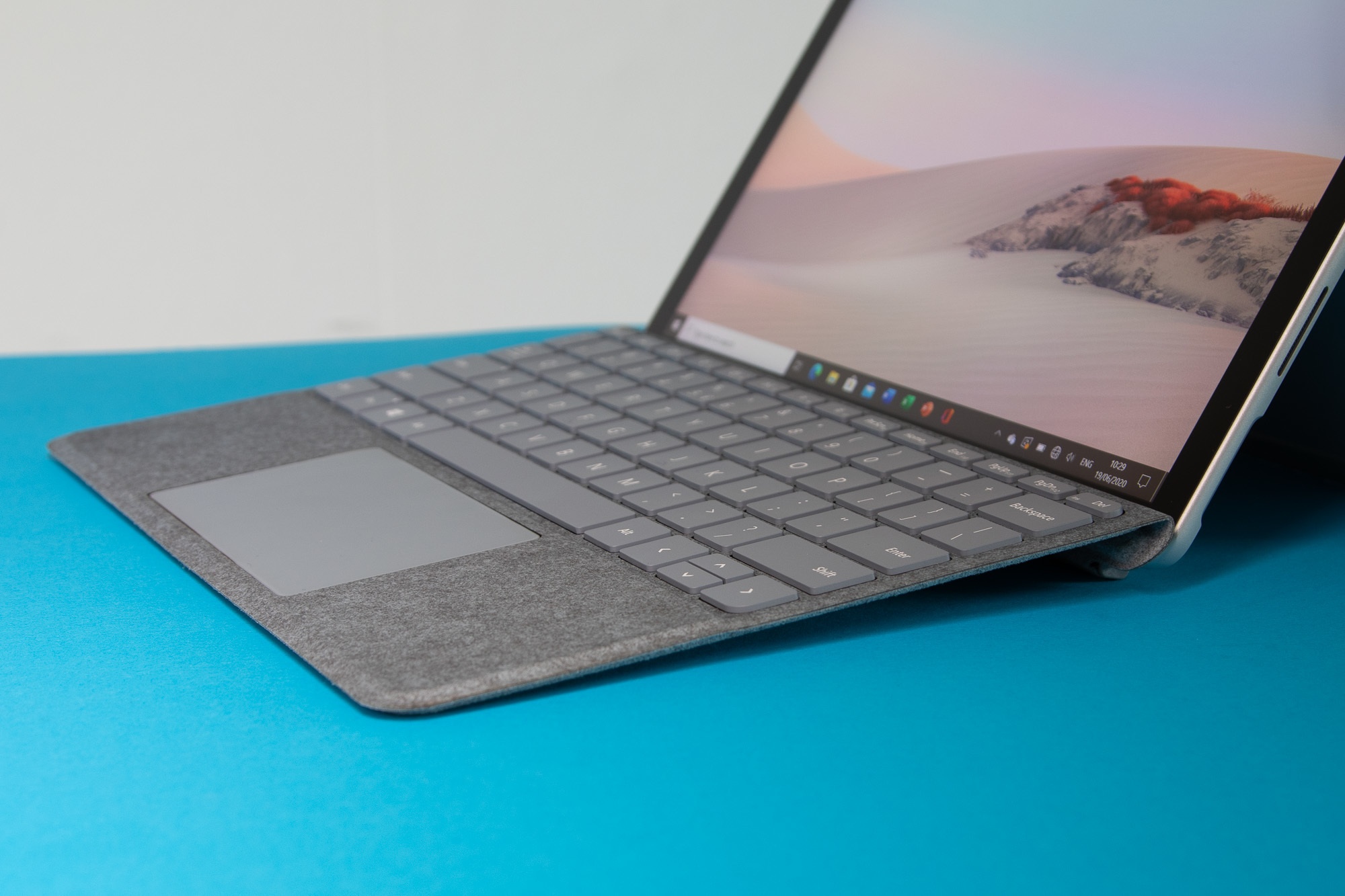 microsoft surface go 2 i3