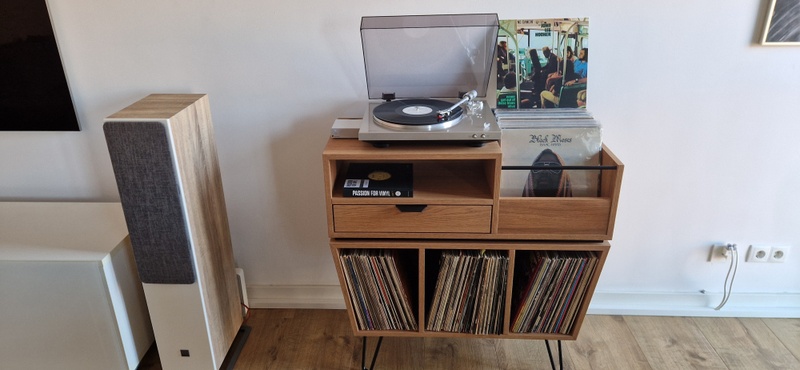 Afbeeldingslocatie: https://tweakers.net/i/TH3po5yAjLn7WZVRiFwt0tmFbDU=/800x/filters:strip_icc():strip_exif()/f/image/qYBDxHuqgJTbqKLihU8VS36v.jpg?f=fotoalbum_large