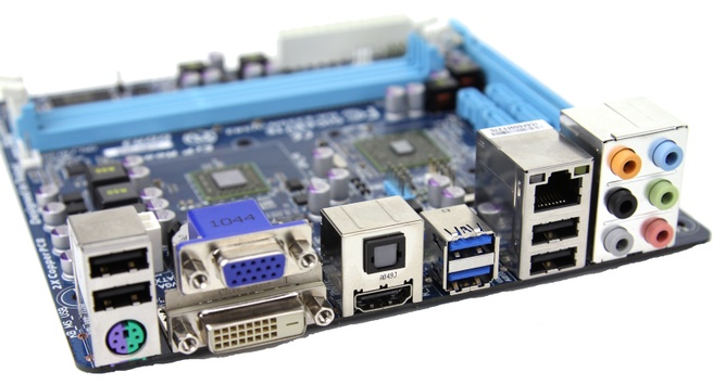 Gigabyte GA-E350N-USB3