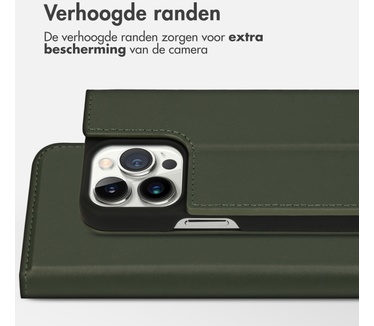 Accezz Premium Leather Slim Bookcase iPhone 13 Pro - Groen