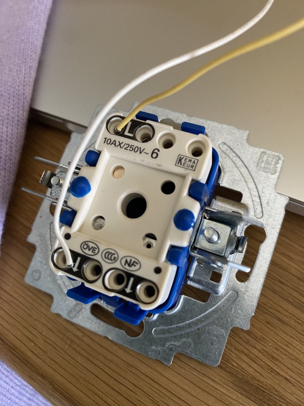 Afbeeldingslocatie: https://tweakers.net/i/TMuY1h5933KuZlu8FeLlHPH8jnM=/x800/filters:strip_icc():strip_exif()/f/image/qHkGNj5nTNVJ9AgP0l1FRLtm.jpg?f=fotoalbum_large