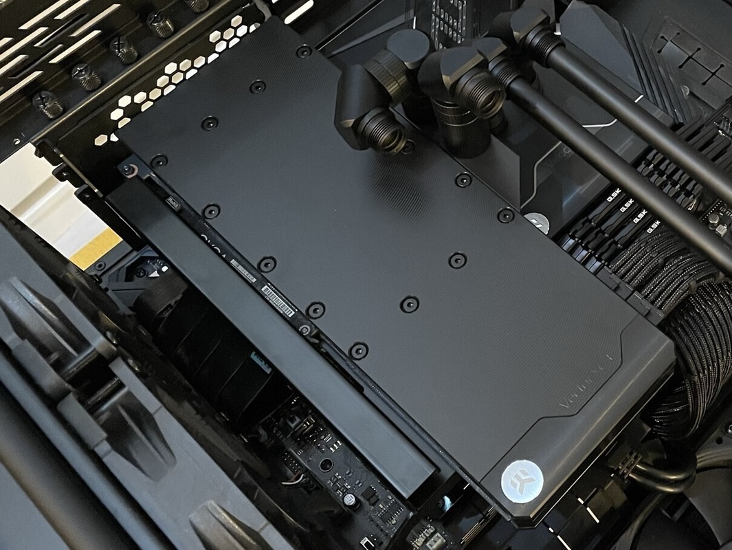 EVGA GeForce RTX 3080 XC3 Ultra Gaming EK-Quantum aangeboden - Vraag ...