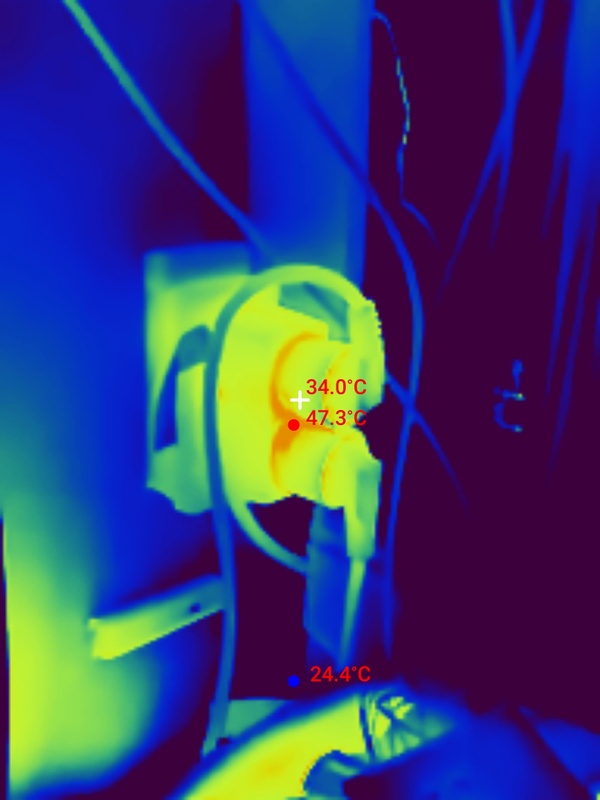 Afbeeldingslocatie: https://tweakers.net/i/TQvMmX0Lrn9eO7dDDo2z0aFBNxo=/x800/filters:strip_icc():strip_exif()/f/image/jfhiAlKWO7ZSRUuNsTTezmjF.jpg?f=fotoalbum_large