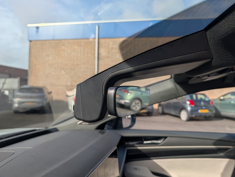 Afbeeldingslocatie: https://tweakers.net/i/TTJHnVH2M7friK6YtytdS-nEaQ8=/800x/filters:strip_icc():strip_exif()/f/image/PukXndz8IBC1j9yQExxzHHgF.jpg?f=fotoalbum_large