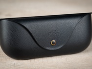 De brillenkoker van de Ray-Ban Meta (Gen 2)