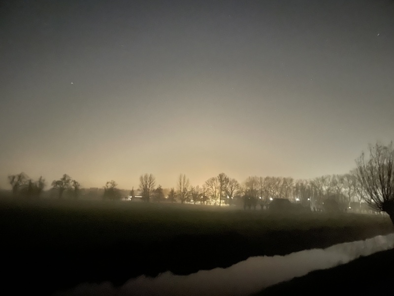 Afbeeldingslocatie: https://tweakers.net/i/TUFeNt5fWM9R9dAawZv6ZCBYrW8=/800x/filters:strip_icc():strip_exif()/f/image/yO3IkYRoYY0geXHpsXbaGYUk.jpg?f=fotoalbum_large