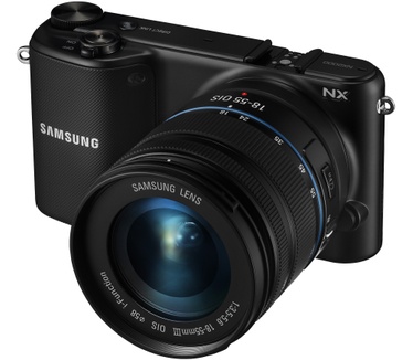 Samsung NX2020 + 20-50mm f/3.5-5.6 ED II NX Zwart