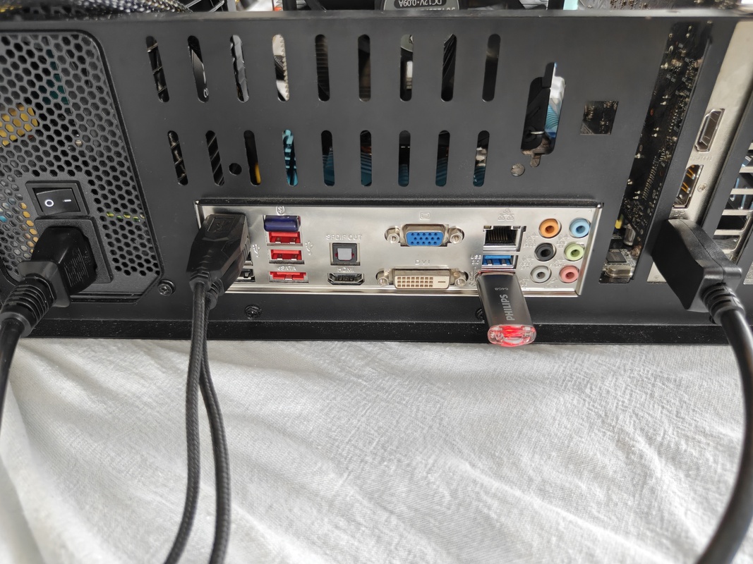 Intel i5-2500K | ASUS P8Z68-V | 16GB Corsair DDR3 aangeboden