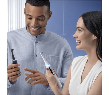 Oral-B iO - 8n - Elektrische Tandenborstel Paars Powered By Braun