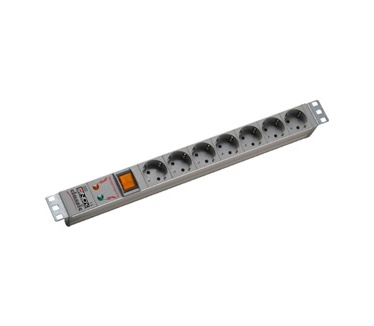 Lindy 7-Outlet Surge protector