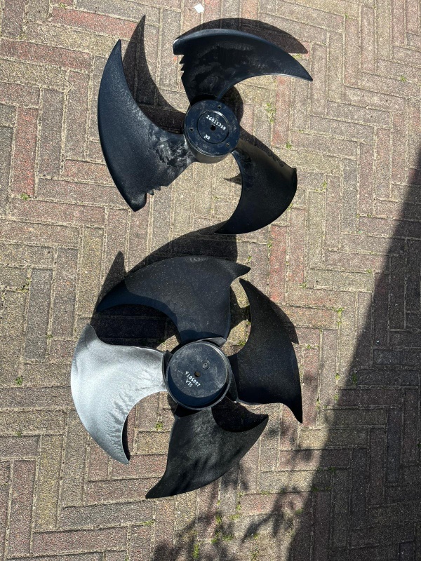 Afbeeldingslocatie: https://tweakers.net/i/TX-2NAUcGr2rjjPeqOzkdZ2K7ys=/x800/filters:strip_icc():strip_exif()/f/image/BD6j2jsVi44gOuoS84Ha5lj1.jpg?f=fotoalbum_large